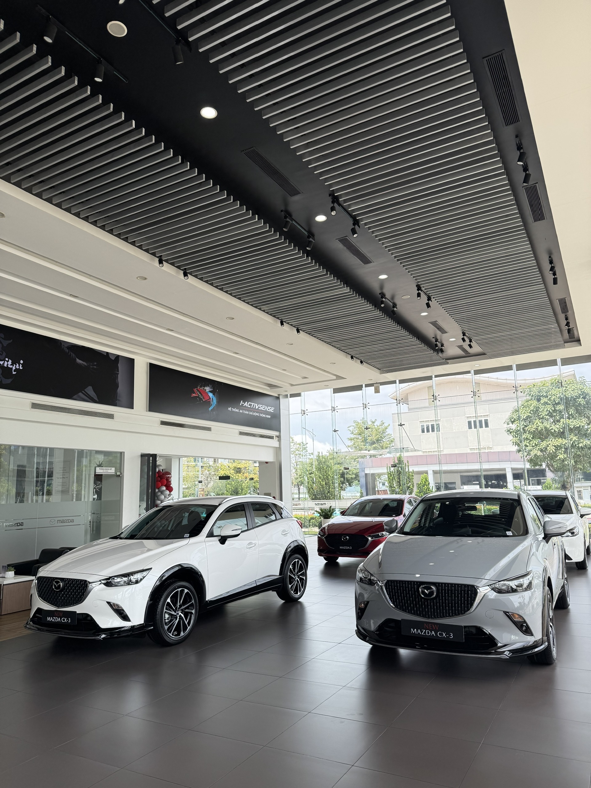 z6979405258985 9f8e3dc9e33b308fac5bd7688c6976c0 Giới thiệu Mazda Võ Văn Kiệt (TP.HCM)